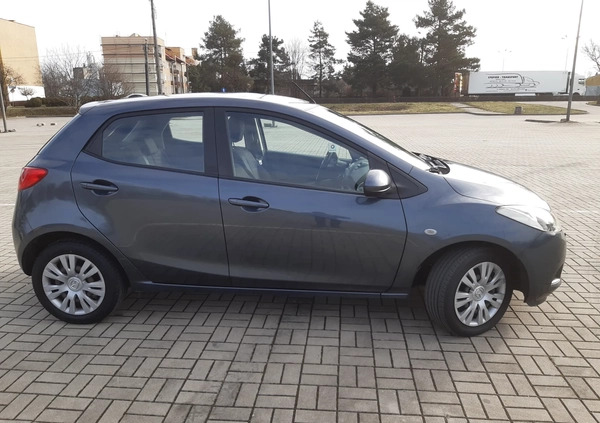 Mazda 2 cena 15800 przebieg: 179000, rok produkcji 2009 z Paczków małe 254